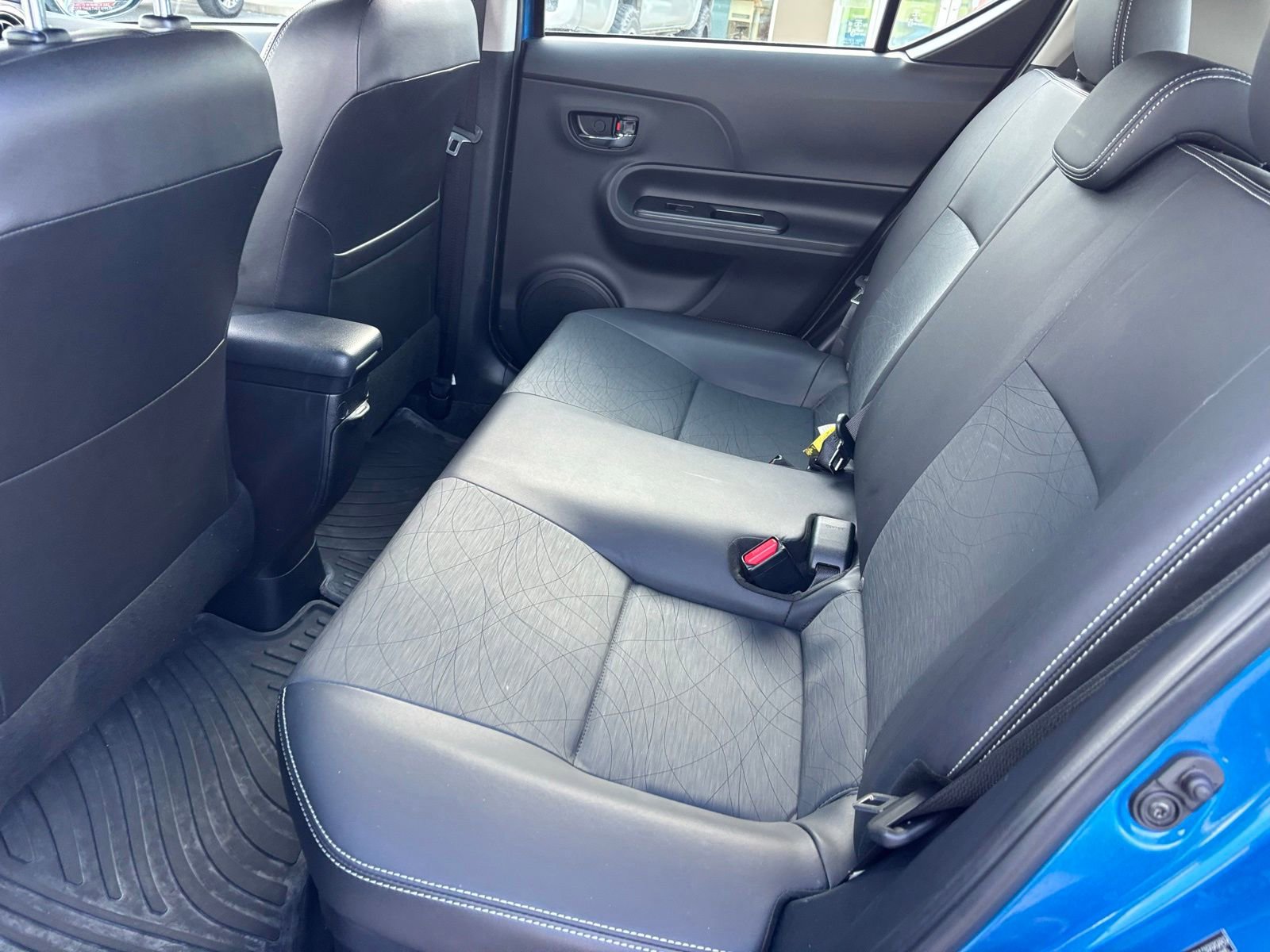 Used 2015 Toyota Prius C Four FWD image 17