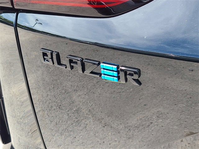 New 2025 Chevrolet Blazer EV RS image 10