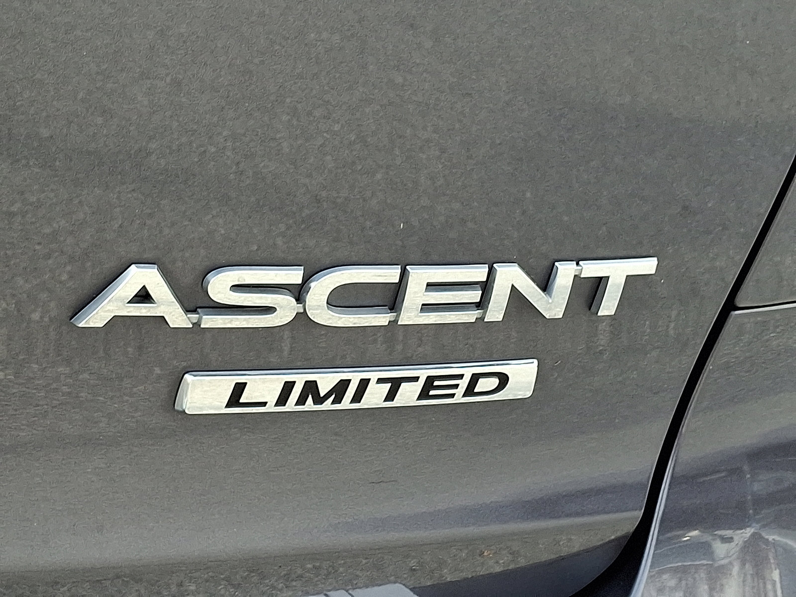 Used 2021 Subaru Ascent Limited w/ Technology Package image 32