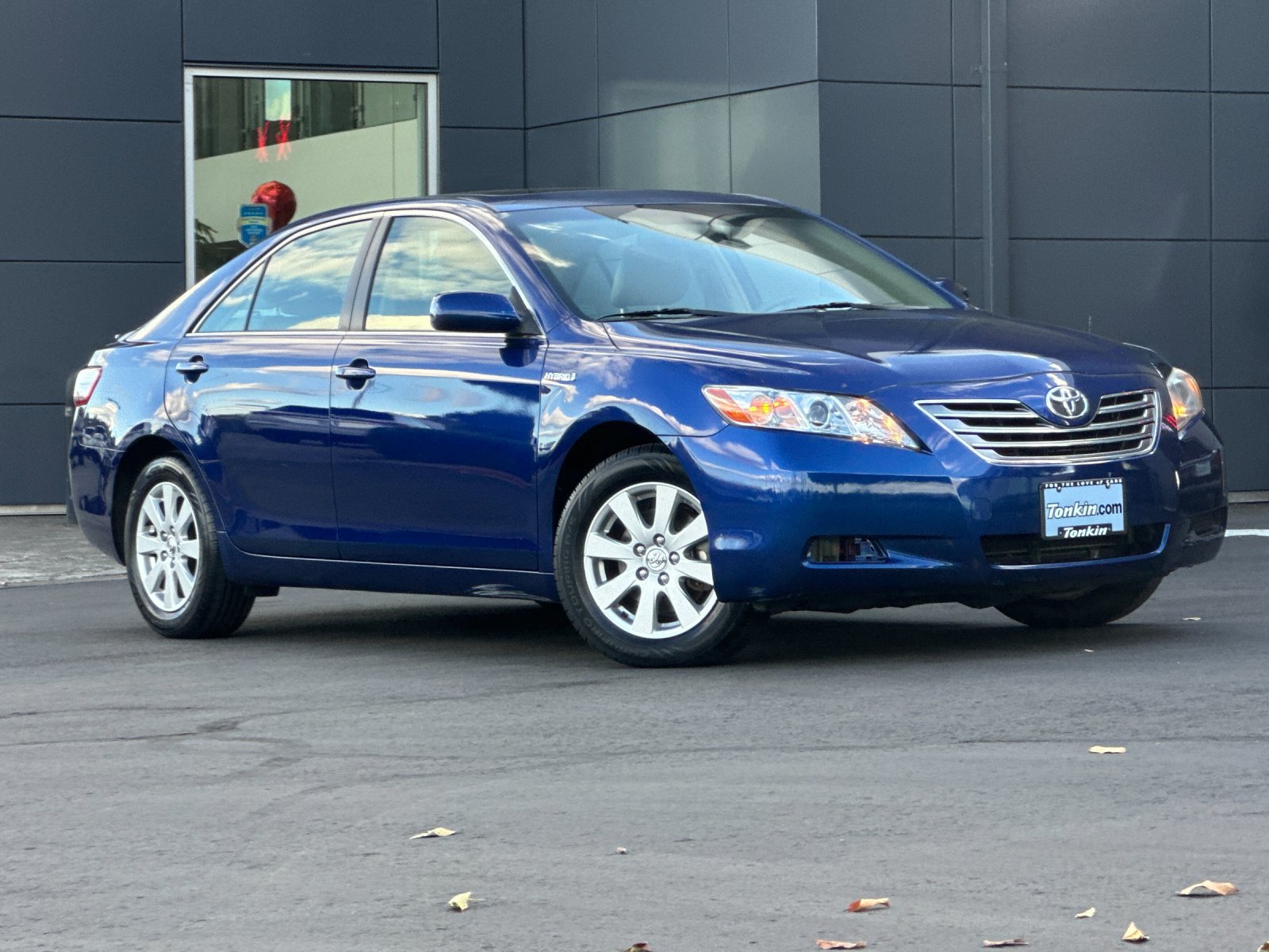 Used 2009 Toyota Camry Hybrid FWD image 2