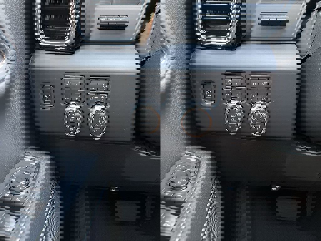 New 2026 GMC Sierra 1500 Denali w/ Denali Reserve Package image 18