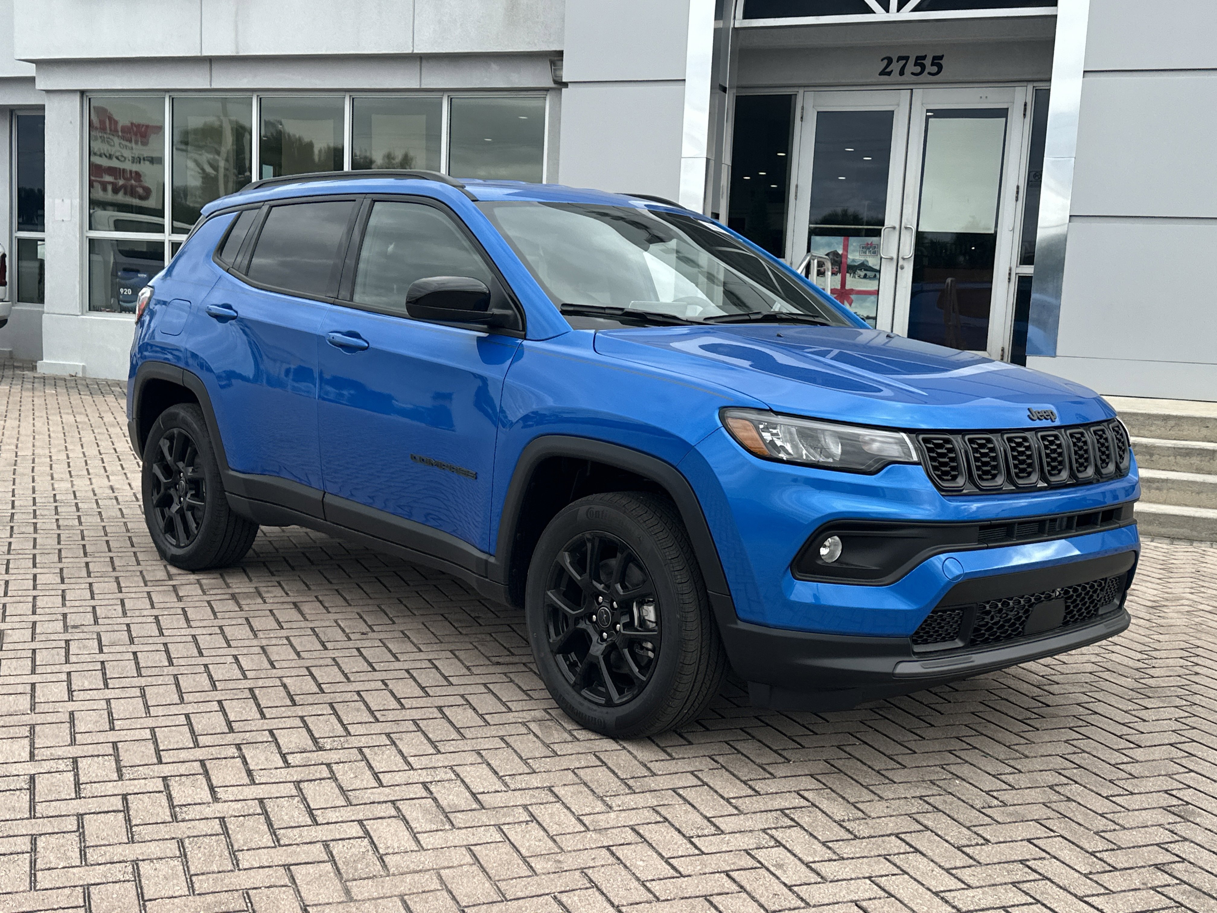 New 2026 Jeep Compass Latitude image 4