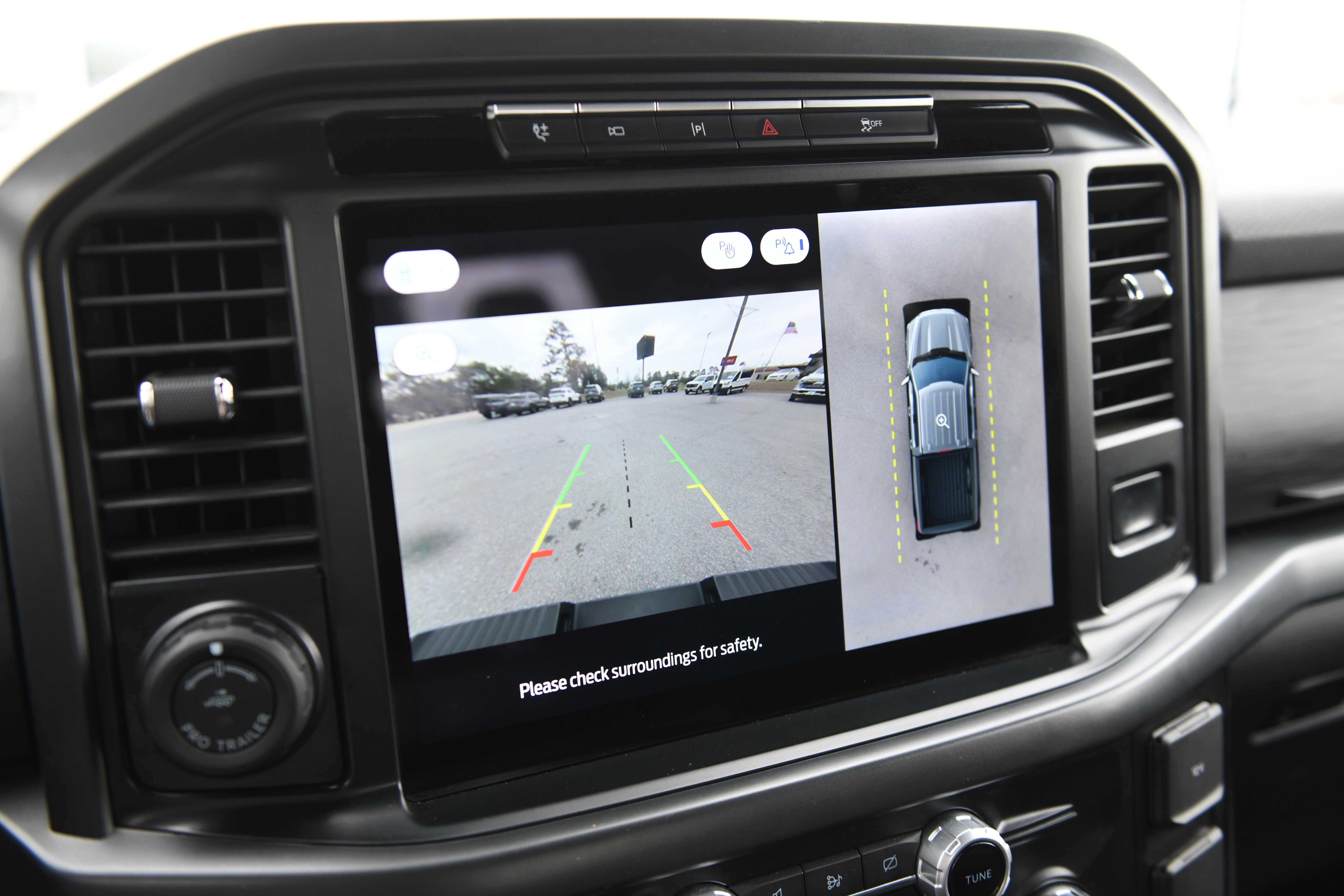 Used 2024 Ford F150 XLT w/ Equipment Group 302A MID image 25