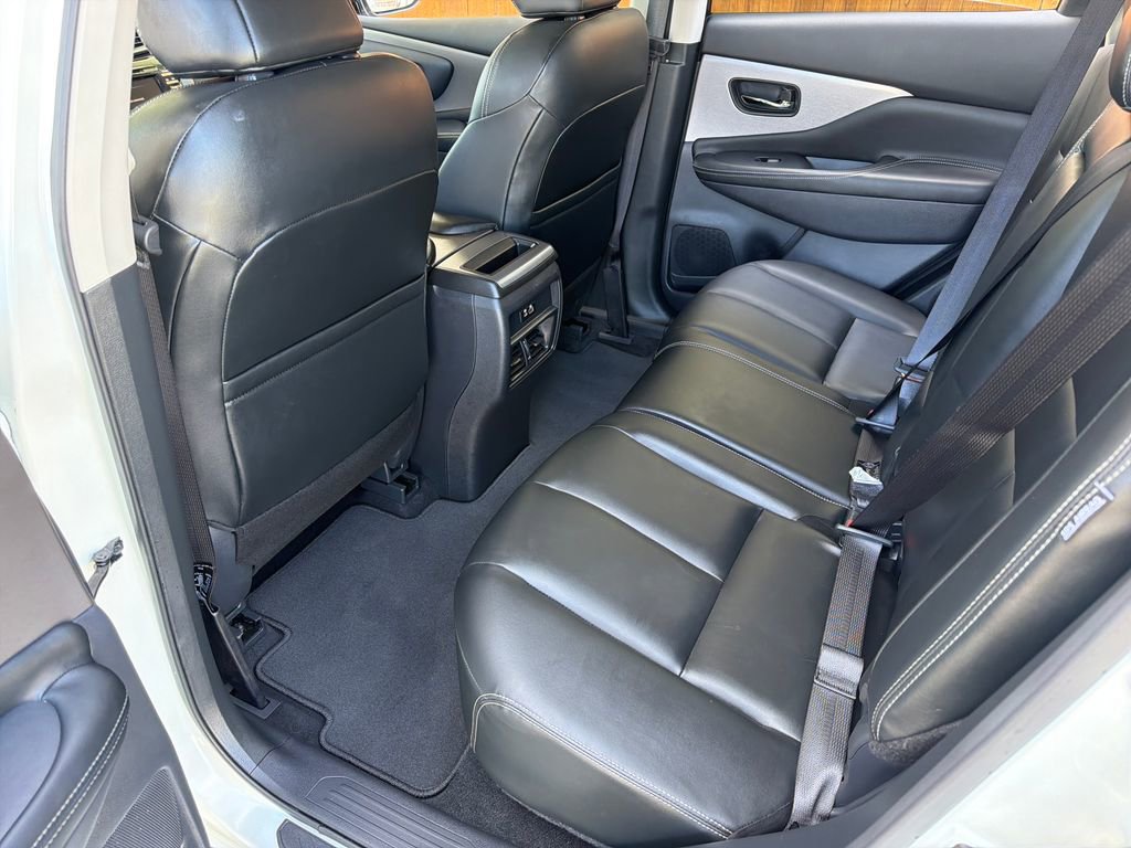 Used 2024 Nissan Murano SV image 27