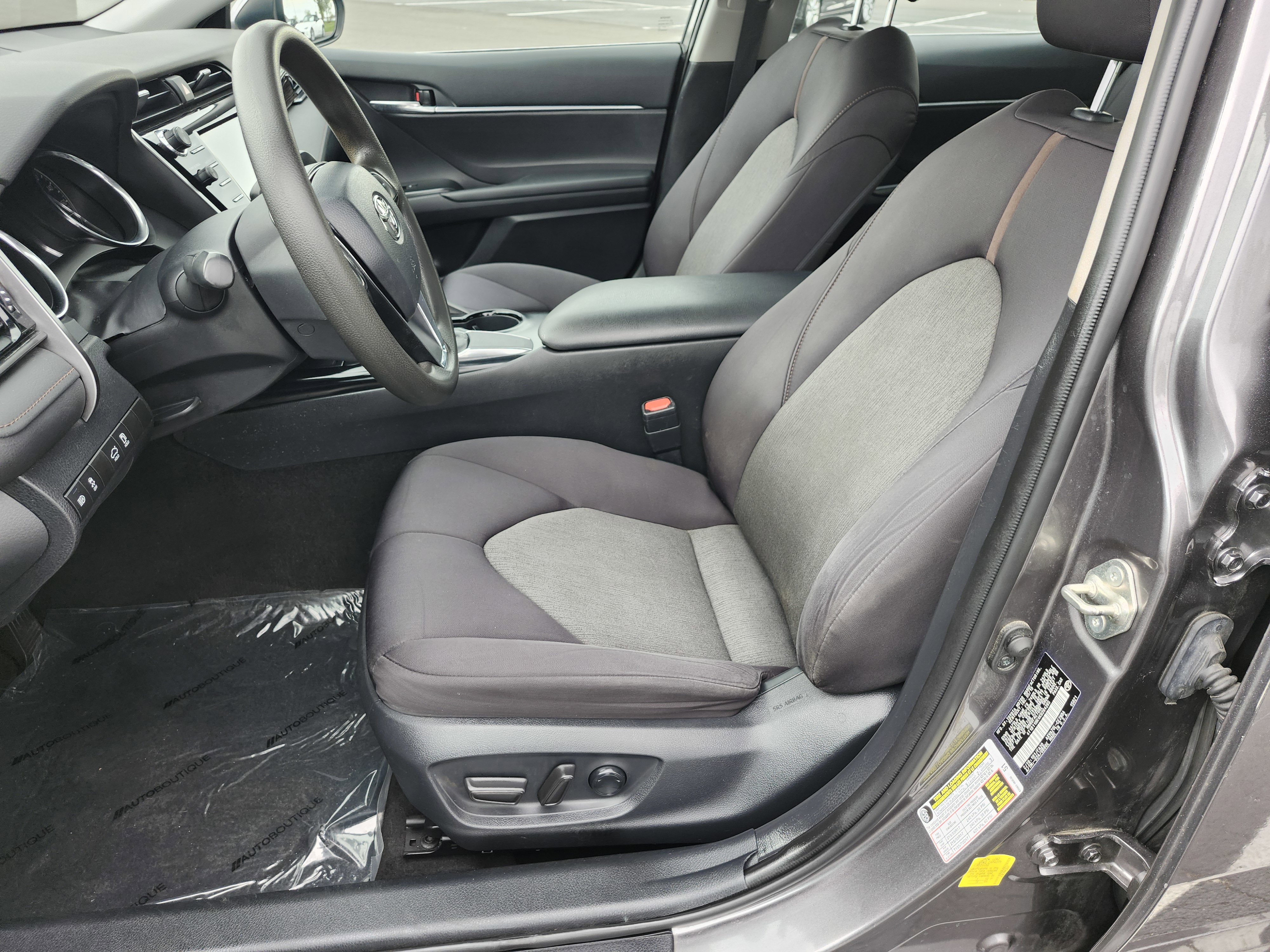 Used 2019 Toyota Camry LE w/ Convenience Package image 21