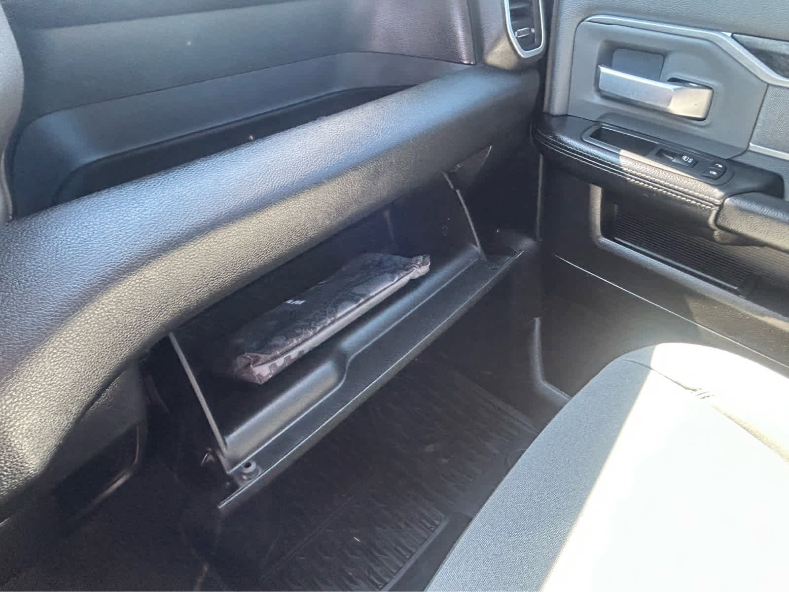 Used 2019 RAM 2500 Big Horn AWD/4WD image 38