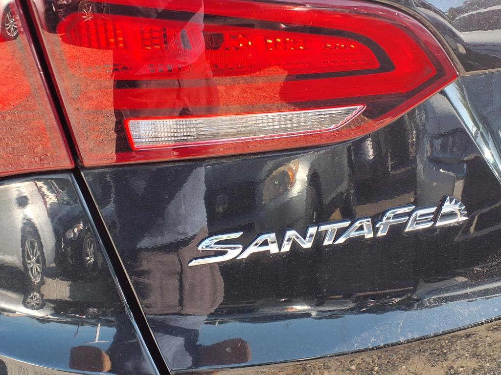 Used 2017 Hyundai Santa Fe Sport image 10