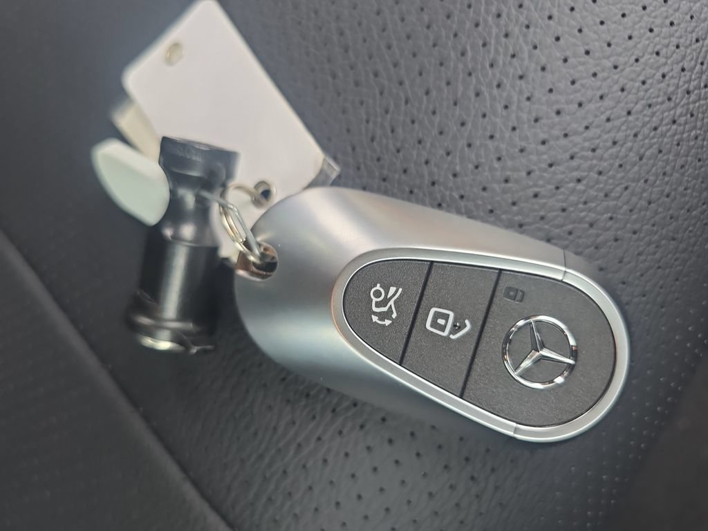 New 2027 Mercedes-Benz CLE 450 4MATIC Coupe image 29