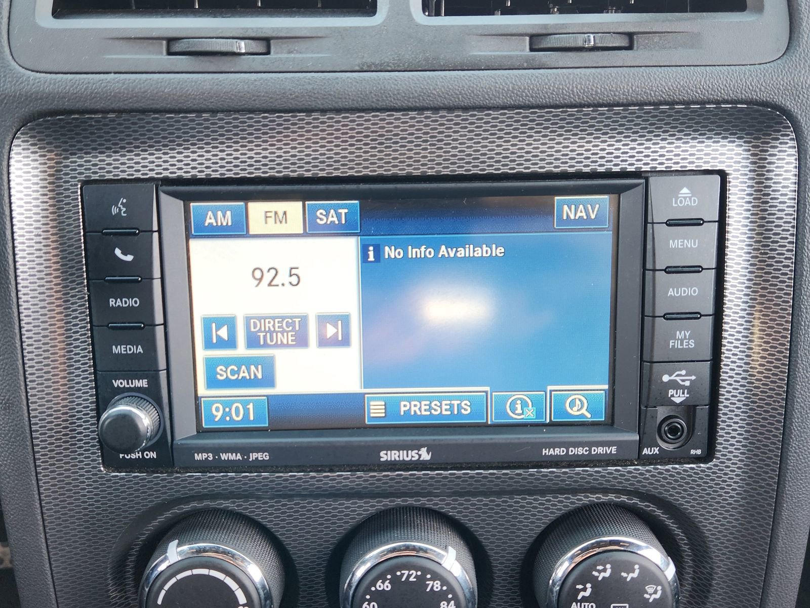 Used 2011 Dodge Challenger R/T image 20