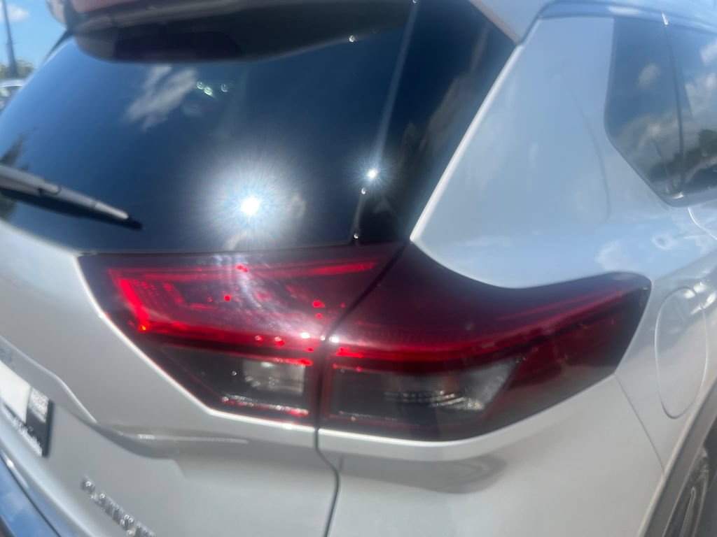 Used 2023 Nissan Rogue Platinum w/ Platinum Premium Package FWD image 44