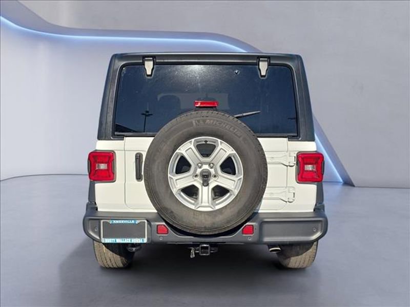 Used 2021 Jeep Wrangler Sport S image 4