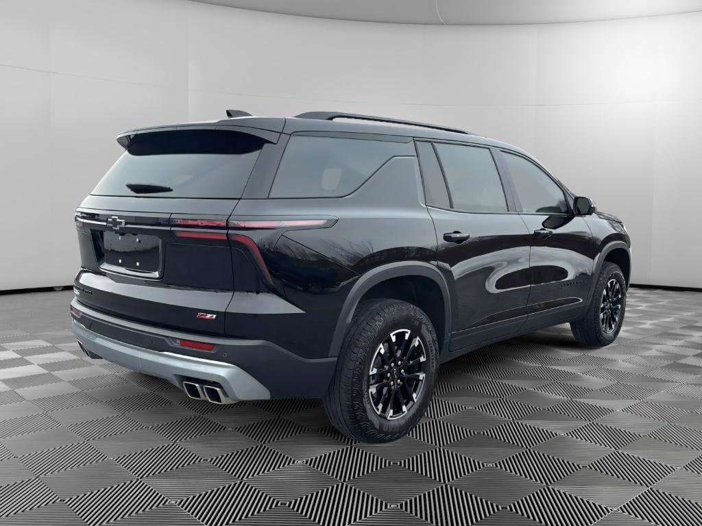 Used 2024 Chevrolet Traverse Z71 w/ LPO, Floor Liner Package image 4
