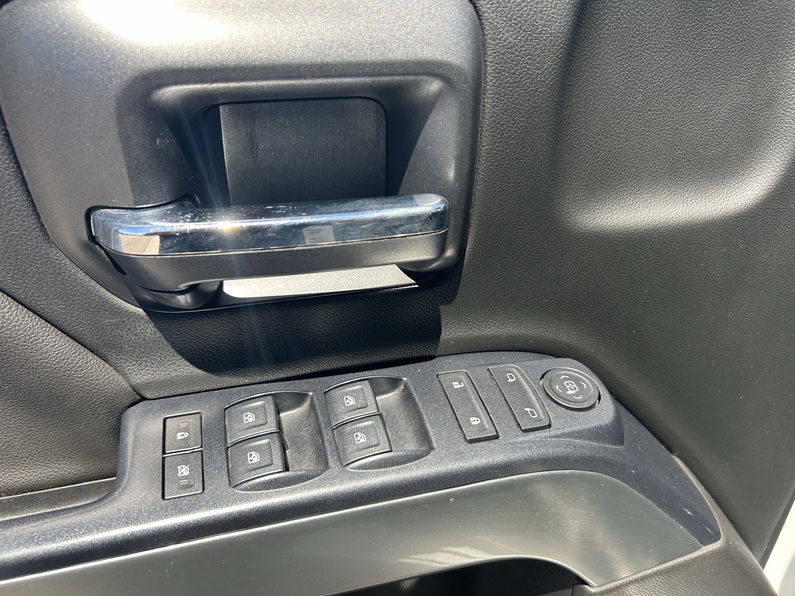 Certified 2019 Chevrolet Silverado 1500 LT RWD image 28