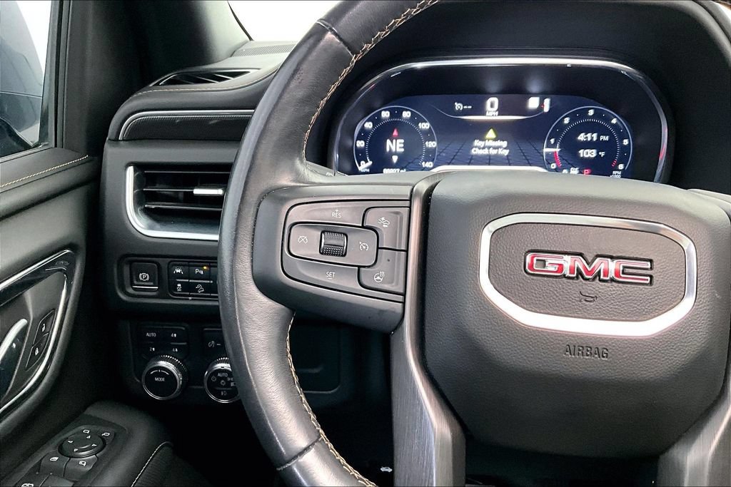 Used 2023 GMC Yukon AT4 AWD/4WD image 24