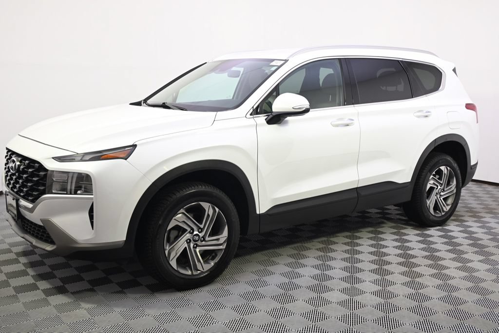 Used 2023 Hyundai Santa Fe SEL w/ Cargo Package AWD/4WD image 2