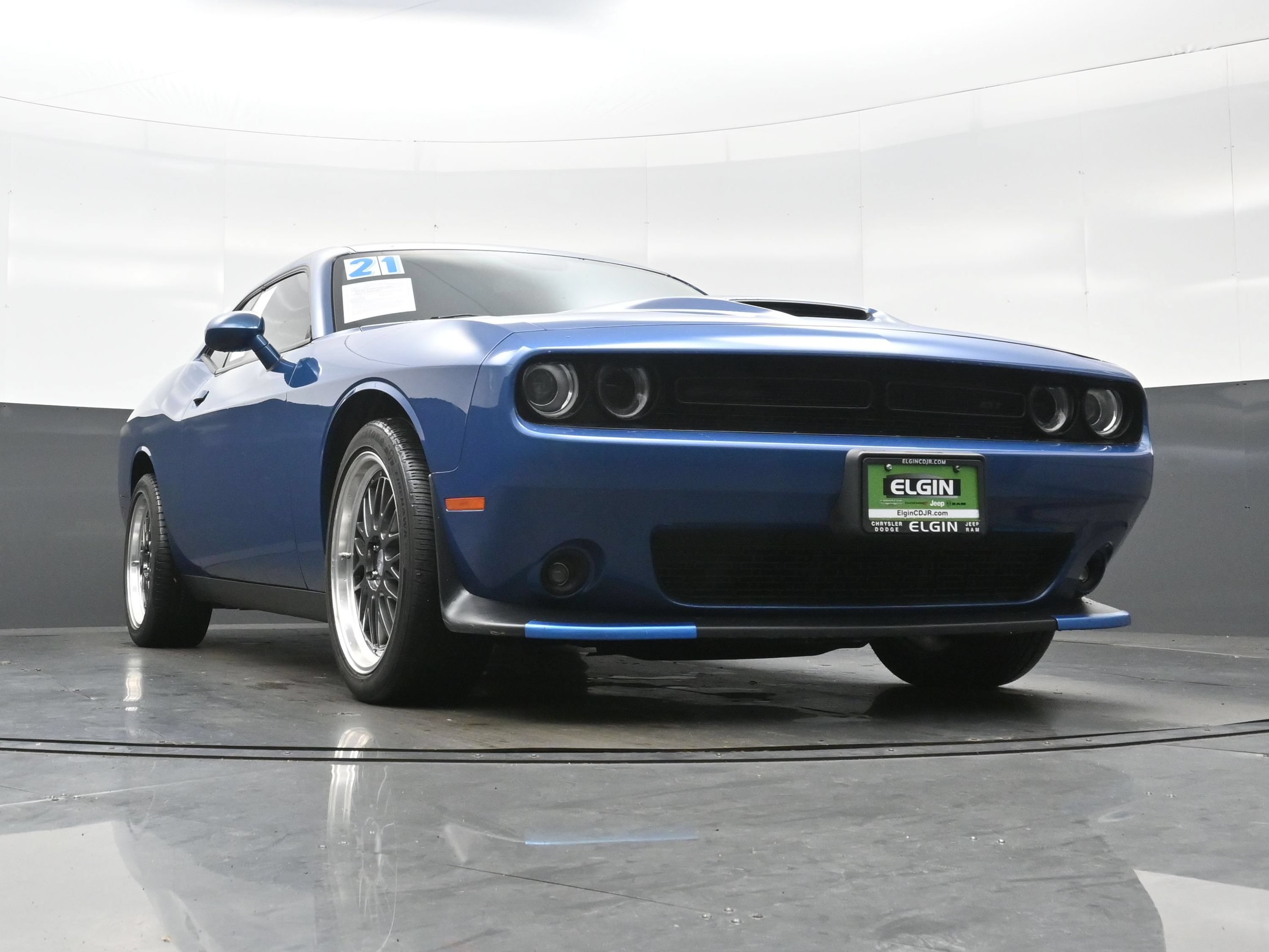 Used 2021 Dodge Challenger GT w/ Blacktop Package AWD/4WD image 33