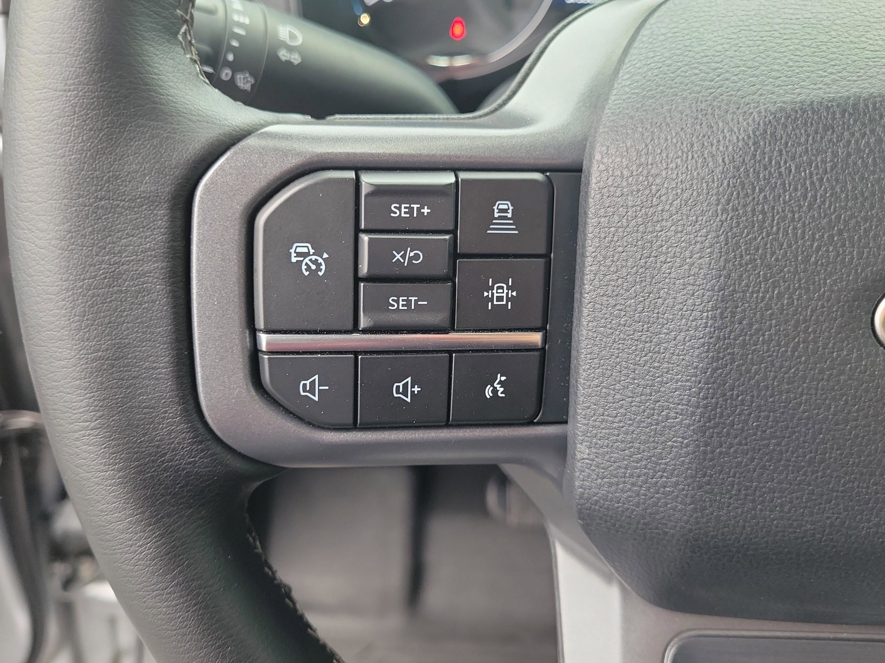 Used 2023 Ford F150 XLT w/ Equipment Group 302A High image 10