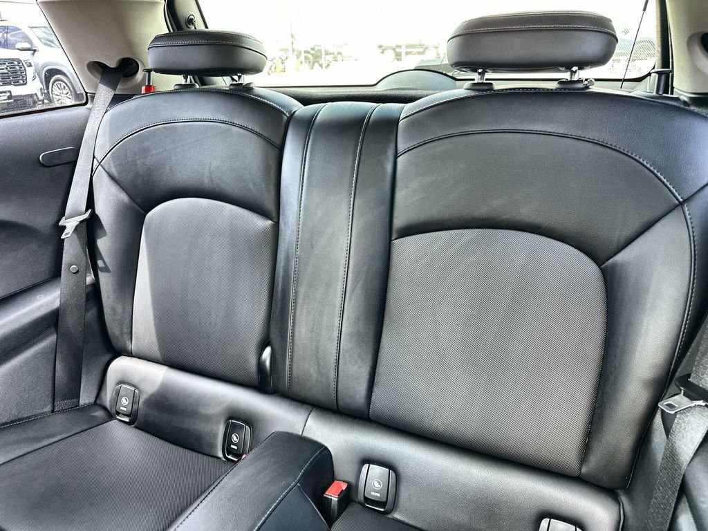 Used 2015 MINI Cooper S image 18