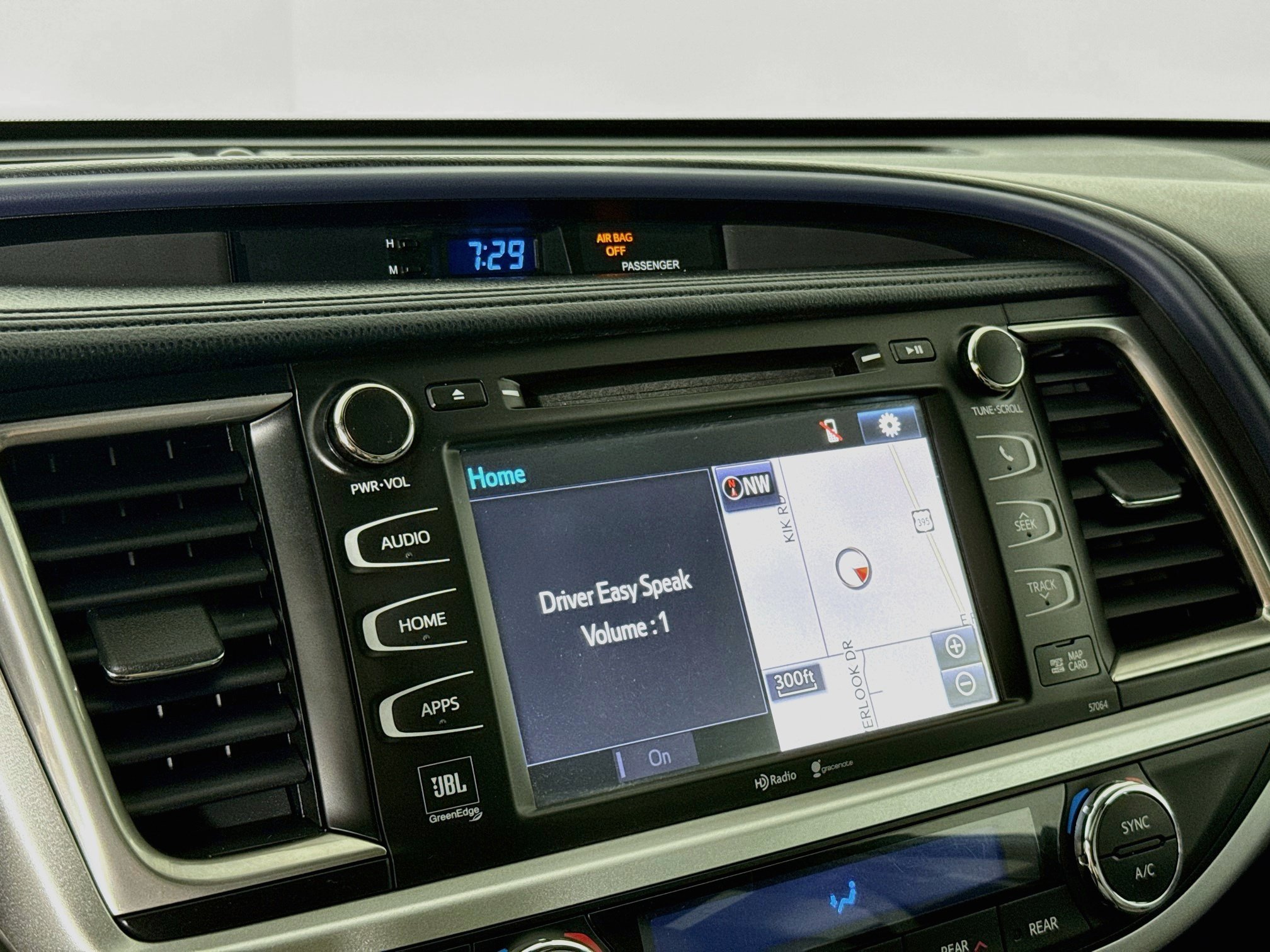 Used 2014 Toyota Highlander Limited AWD/4WD image 16