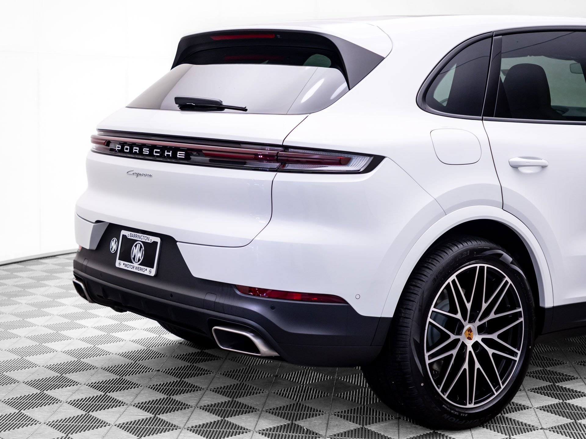 New 2026 Porsche Cayenne AWD/4WD image 34