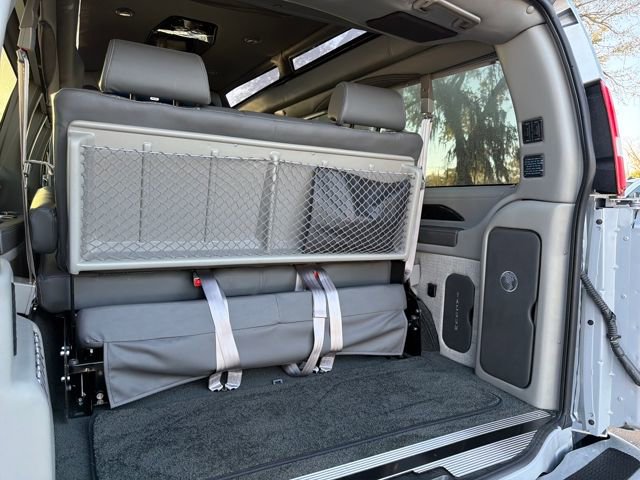 New 2025 Chevrolet Express 2500 Work Van 3D Extended Cargo Van w/ Driver Convenience Package image 11