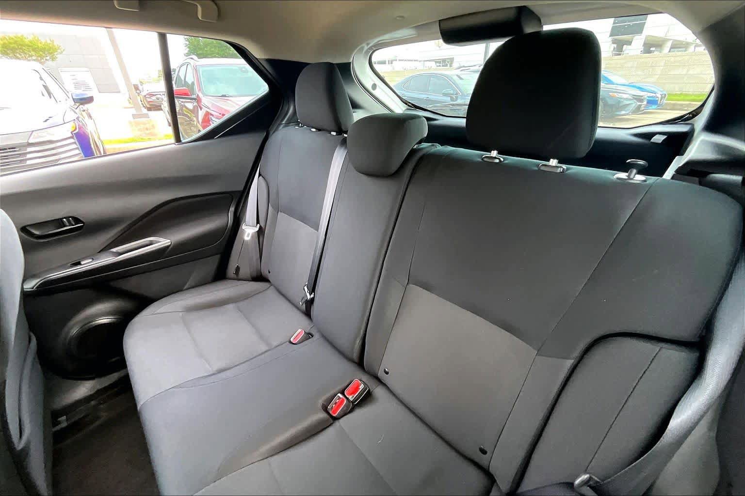 Used 2024 Nissan Kicks S FWD image 18