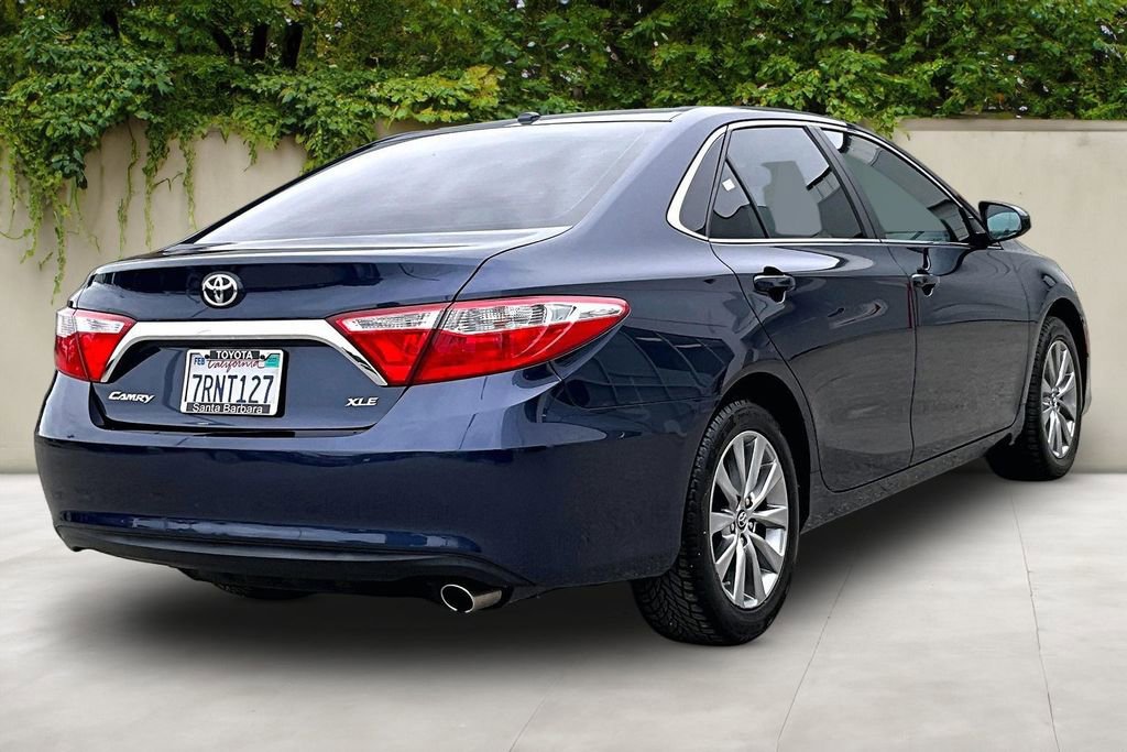 Used 2016 Toyota Camry XLE w/ Convenience Package FWD image 5