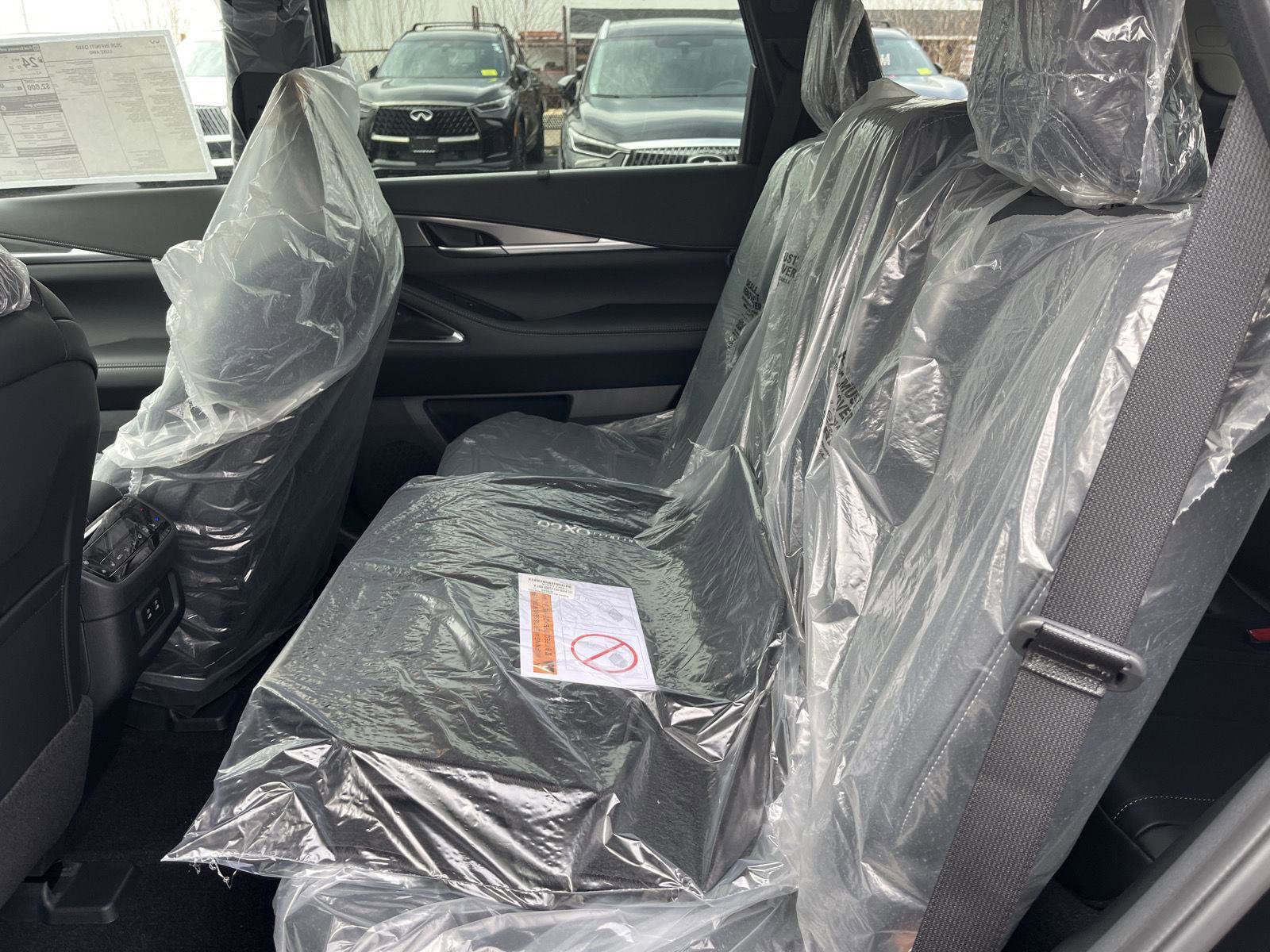 New 2026 INFINITI QX60 Luxe w/ Cargo Package image 12