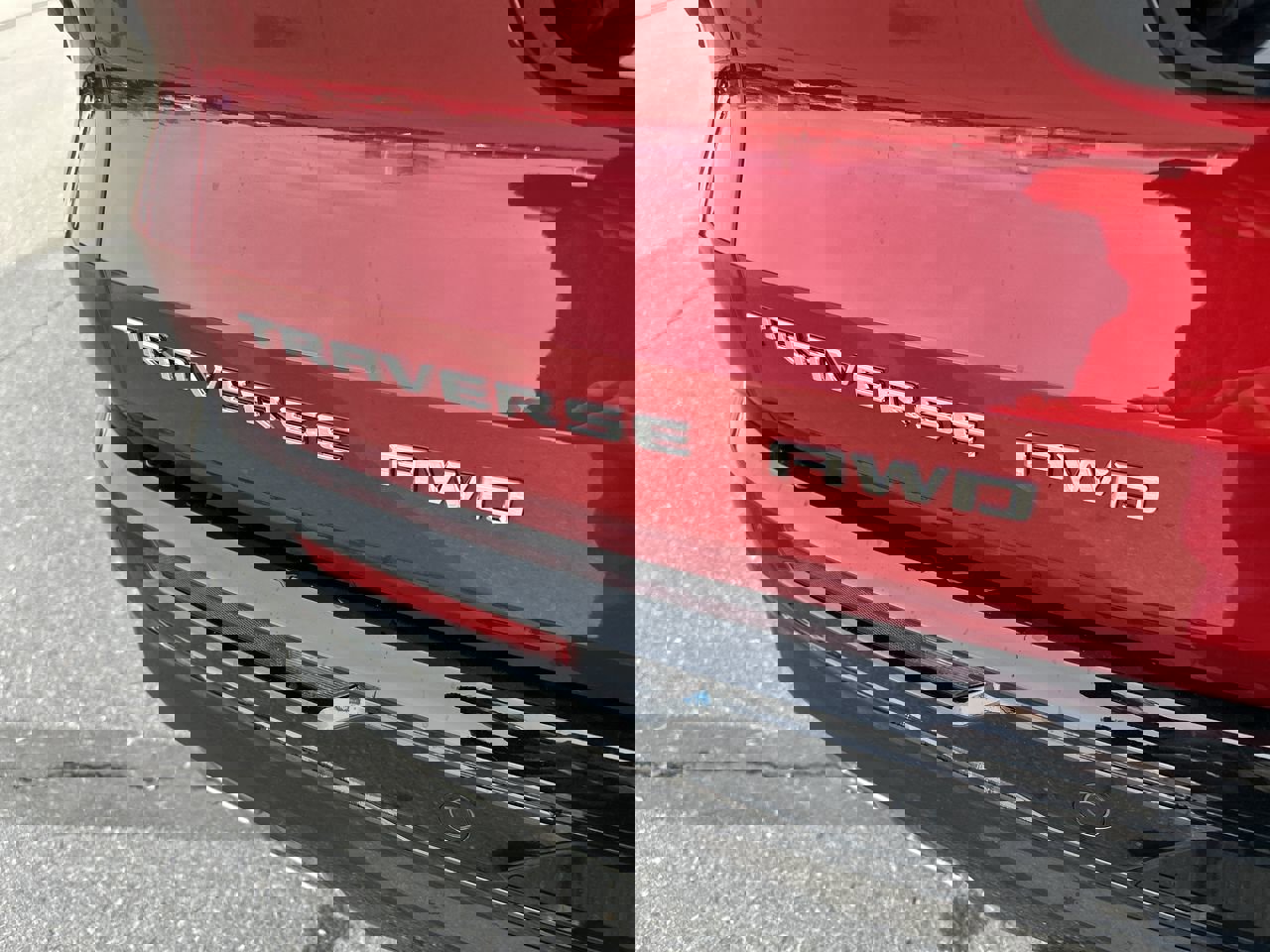 New 2026 Chevrolet Traverse High Country image 11