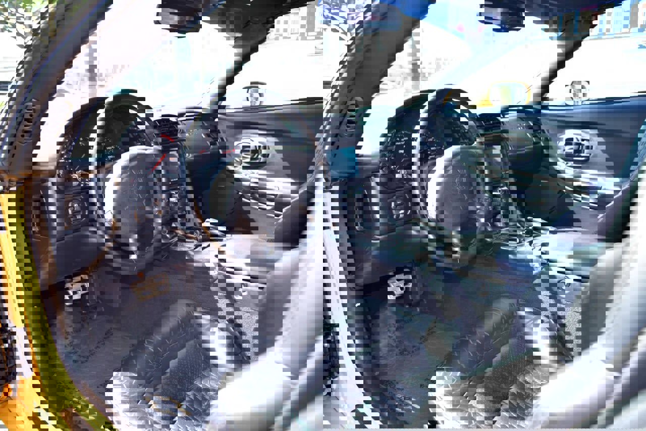 Used 2003 Chevrolet Corvette Coupe w/ Preferred Equipment Group image 13