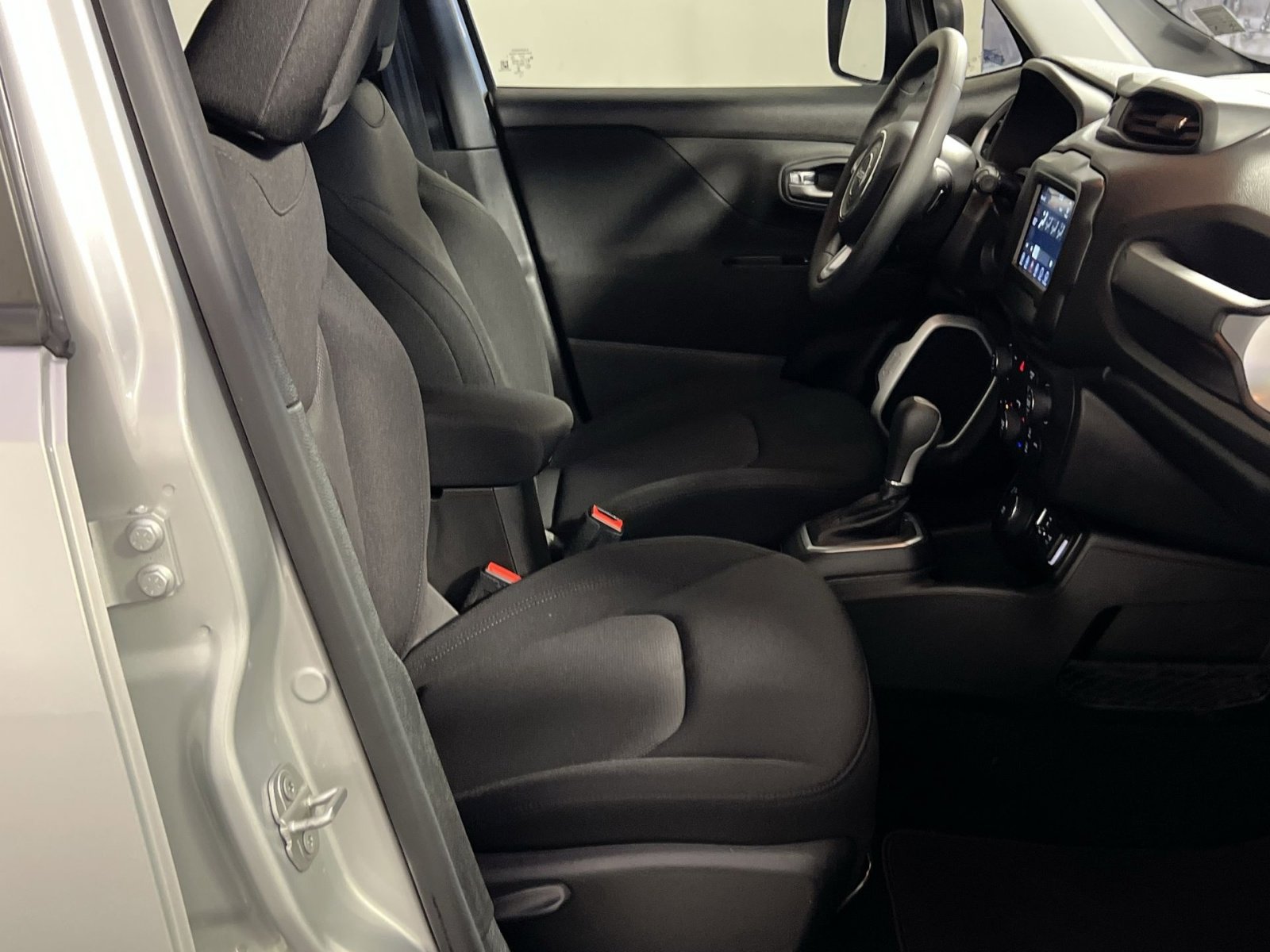 Used 2021 Jeep Renegade Sport AWD/4WD image 29