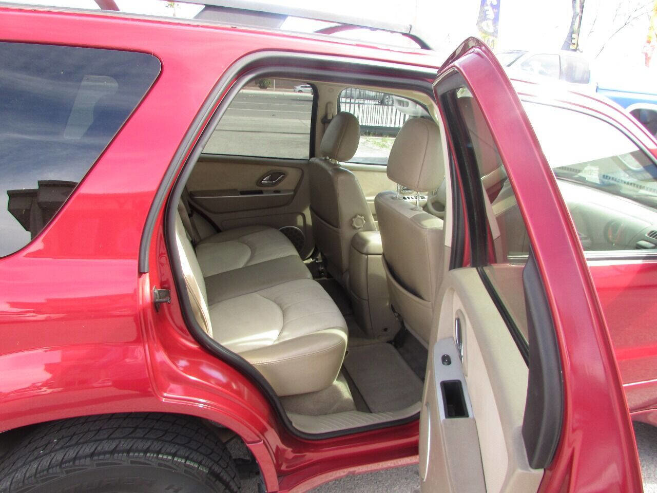 Used 2006 Mercury Mariner 4WD Hybrid image 38