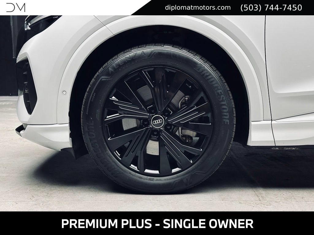 Used 2023 Audi Q4 e-tron Premium Plus RWD image 38