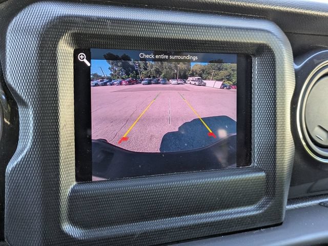 Used 2022 Jeep Gladiator Sport AWD/4WD image 21