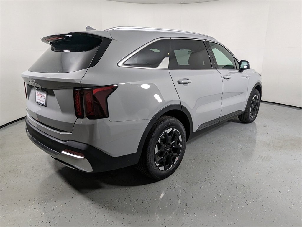 New 2025 Kia Sorento S w/ Panoramic Sunroof Package image 6