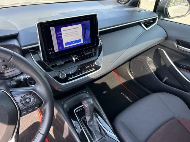 Used 2023 Toyota Corolla SE w/ SE Package image 28