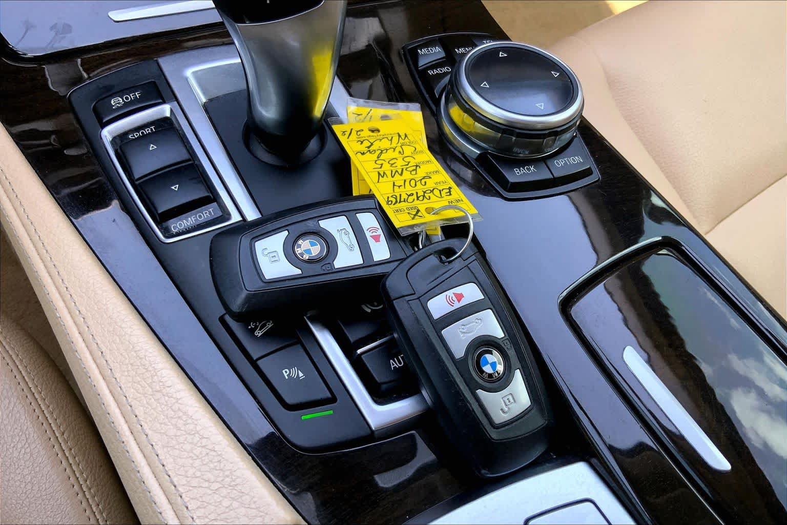 Used 2014 BMW 535i xDrive Sedan AWD/4WD image 15