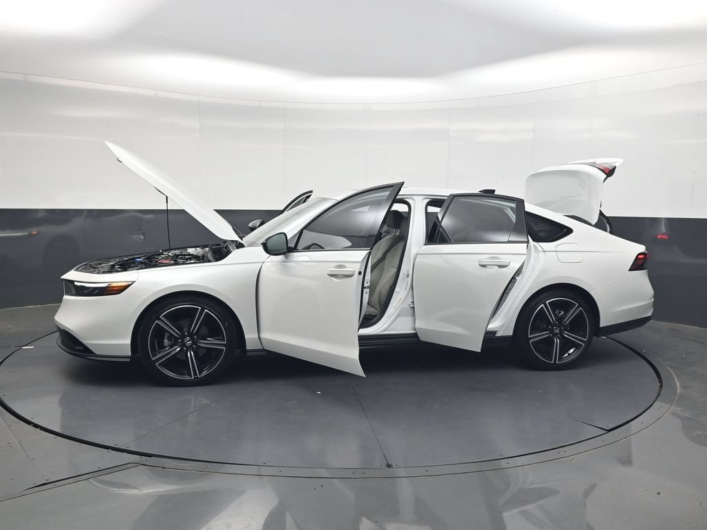 Certified 2026 Honda Accord SE image 40