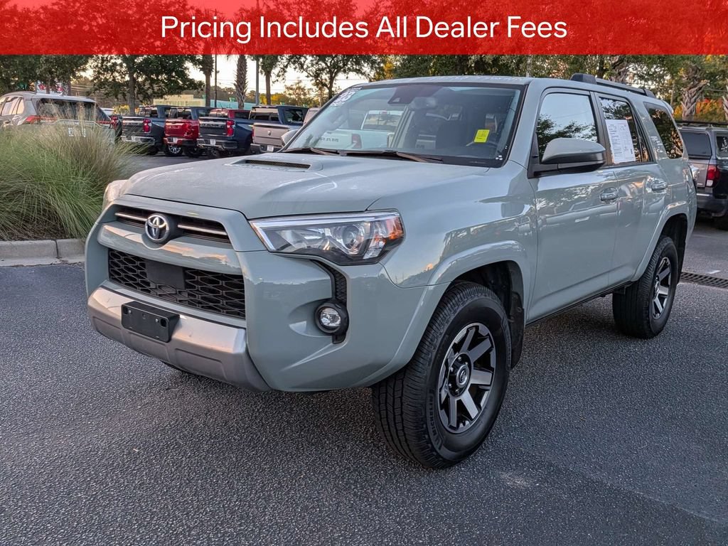 Certified 2023 Toyota 4Runner TRD Off-Road AWD/4WD image 9