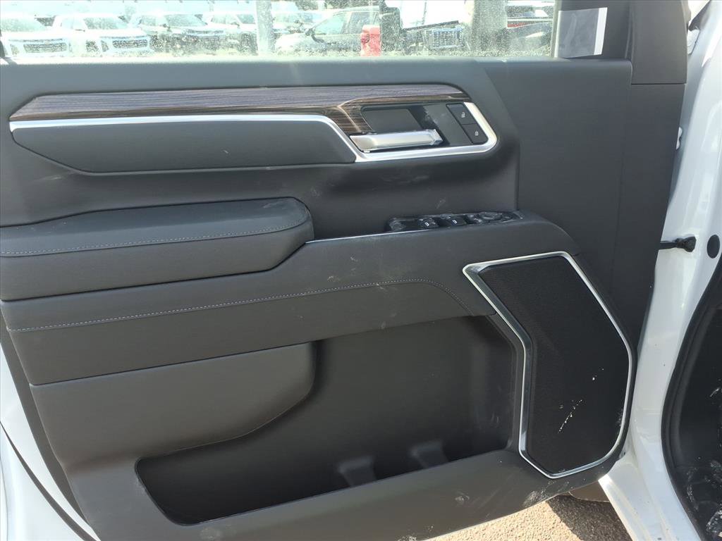 New 2026 Chevrolet Silverado 3500 LT w/ All Star Edition image 8