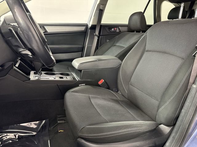 Used 2018 Subaru Outback 2.5i Premium AWD/4WD image 4