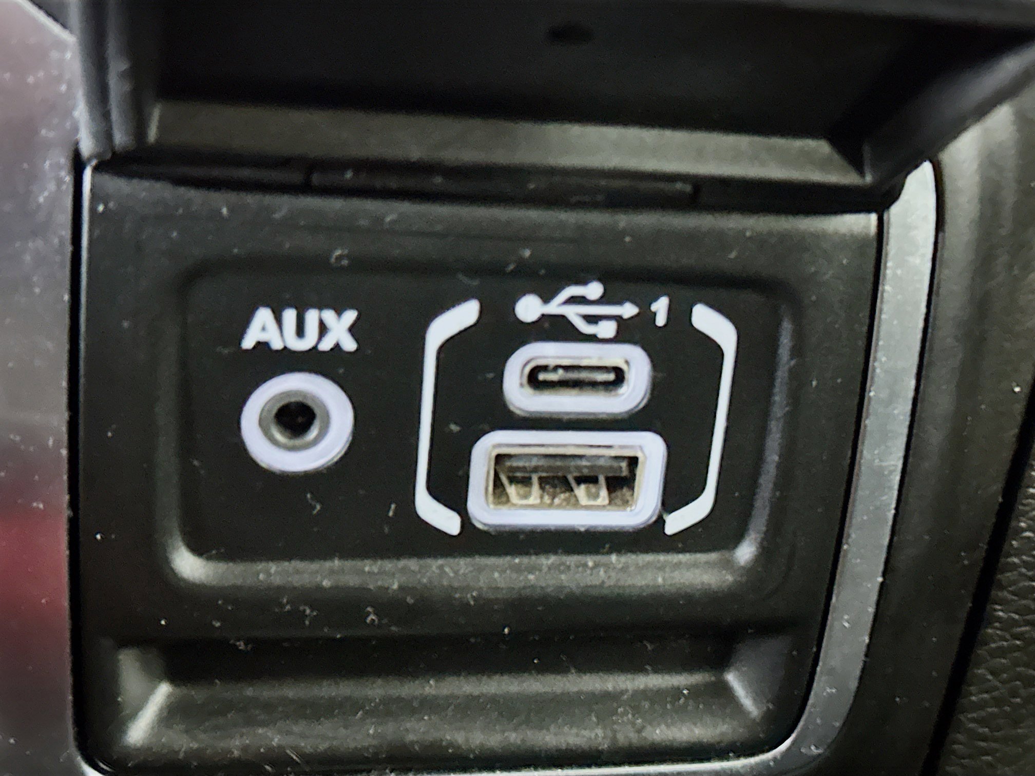 Used 2021 Jeep Wrangler Unlimited Sahara AWD/4WD image 26