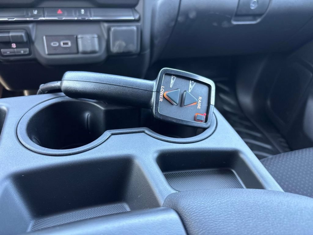New 2025 GMC Sierra 3500 Pro w/ Convenience Package AWD/4WD image 9