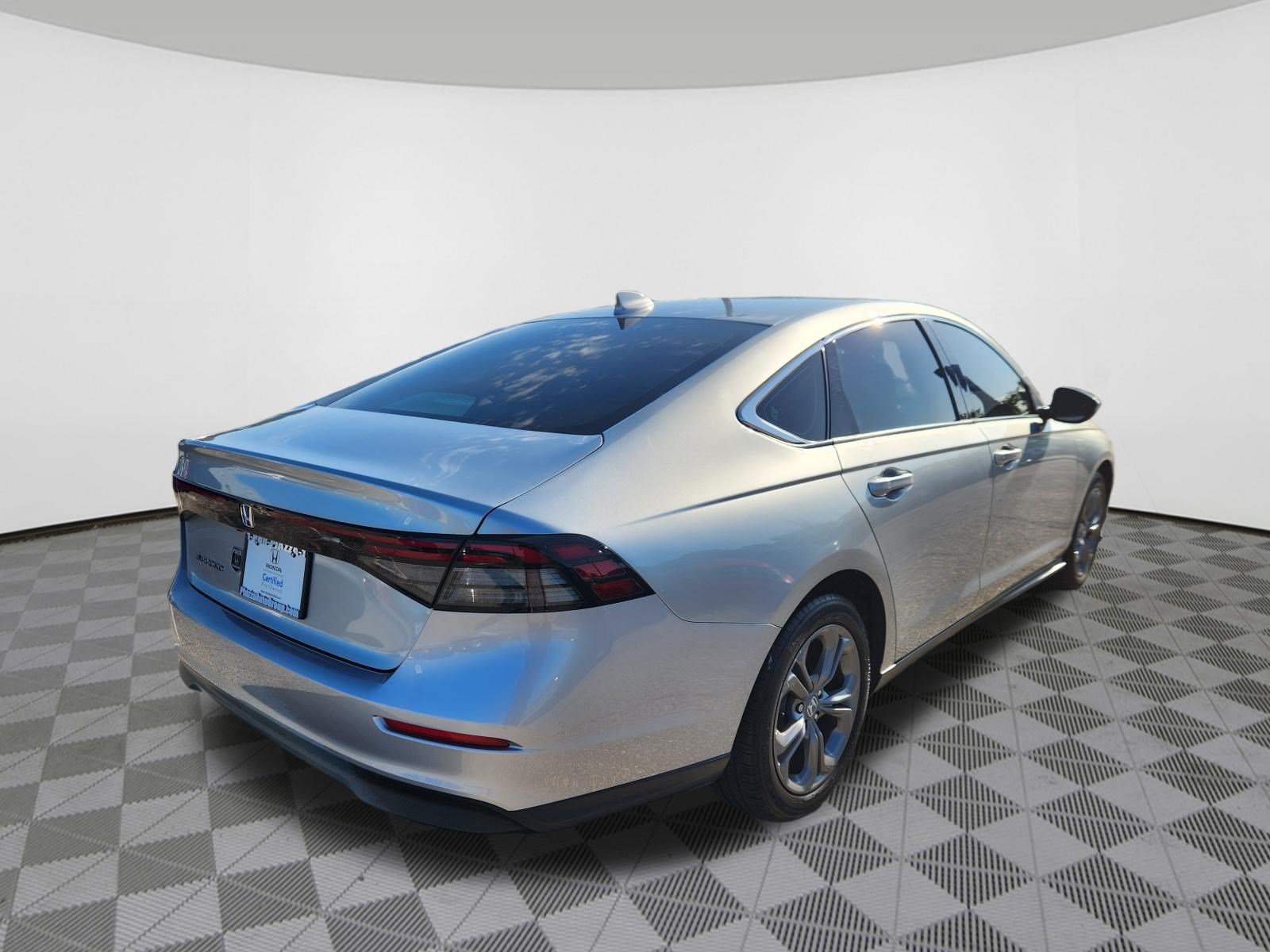 Certified 2024 Honda Accord EX image 4