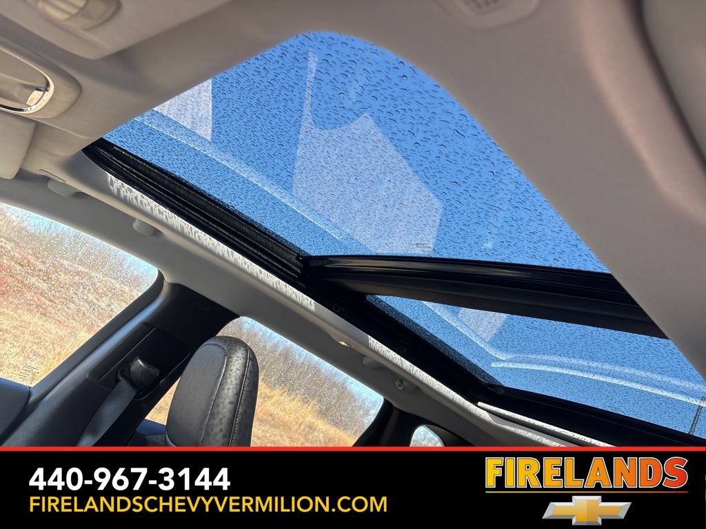 Used 2022 Jeep Cherokee Limited w/ Mopar Interior Package AWD/4WD video 3