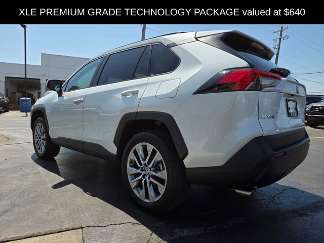 Used 2023 Toyota RAV4 XLE Premium AWD/4WD image 6