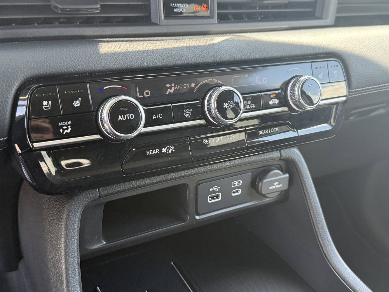Certified 2025 Honda Pilot Elite image 14