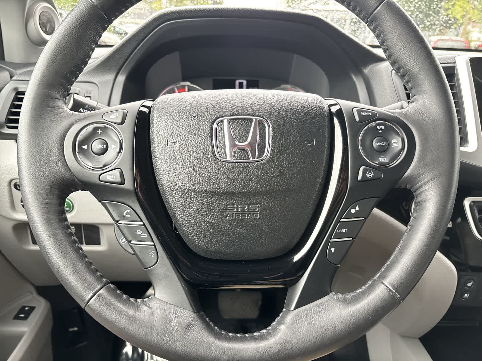 Used 2017 Honda Pilot Elite image 15