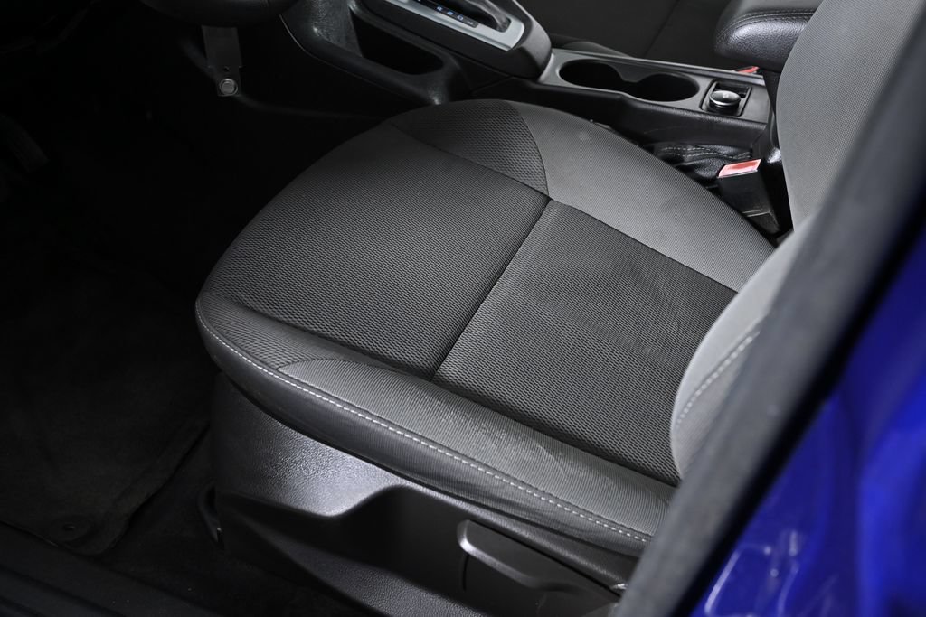 Used 2012 Ford Focus SE FWD image 19
