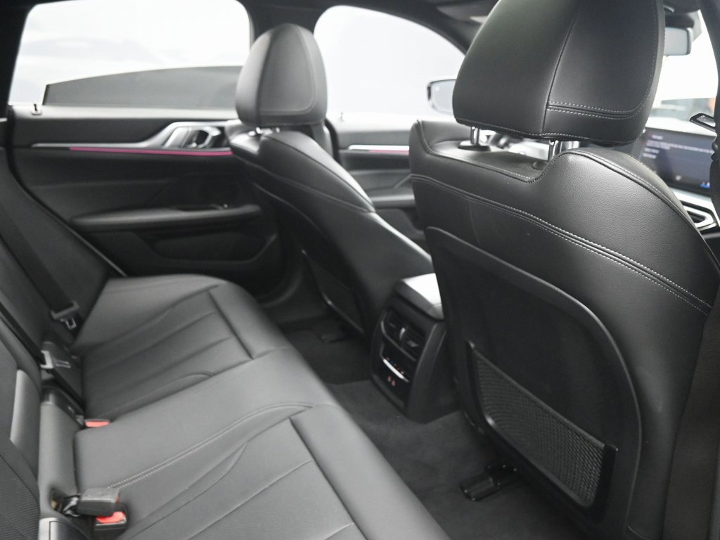 Used 2022 BMW i4 eDrive40 w/ Premium Package image 35